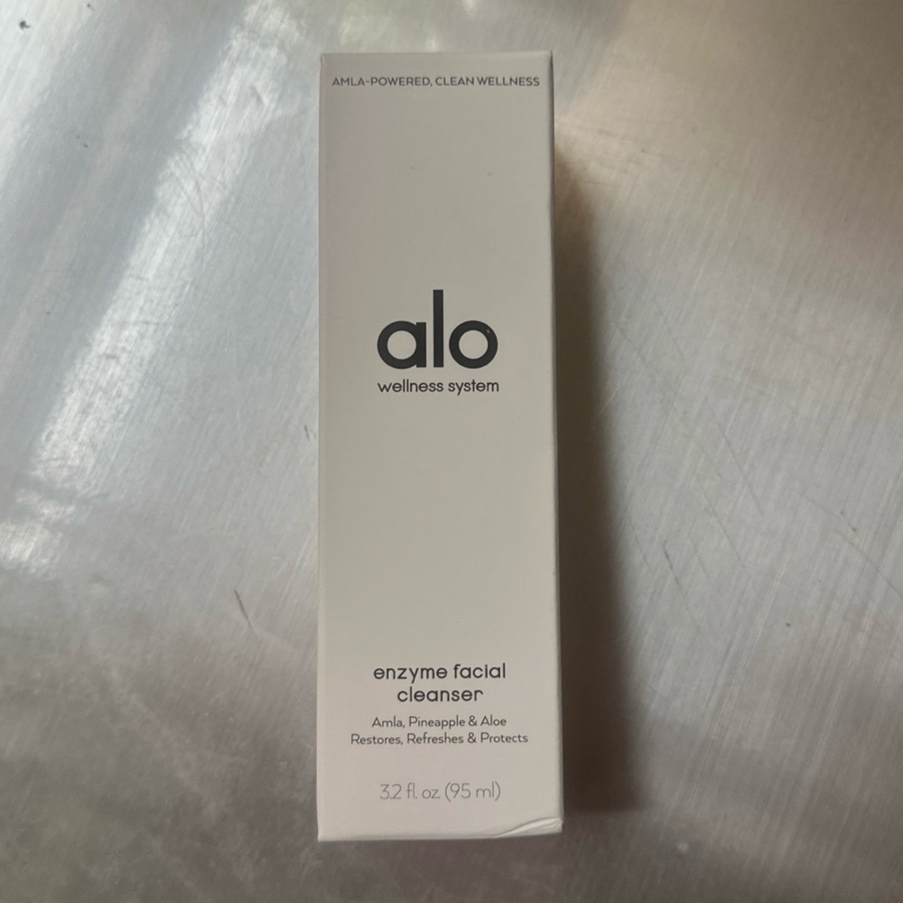 Alo Enzyme Facial Cleanser